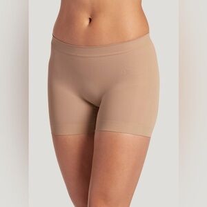 NNT Jockey Skimmies Ultralight Smoothing Seamfree soft Shortie Slipshort S and M